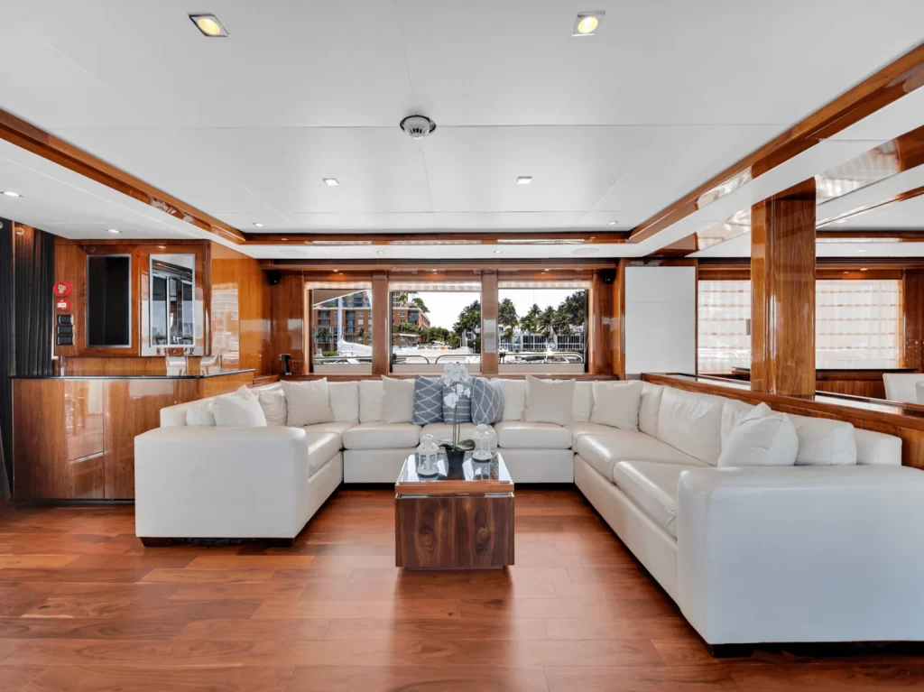 120 feet sunseeker cancun rental yacht (11)