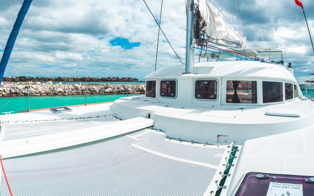 38 Lagoon catamaran 05