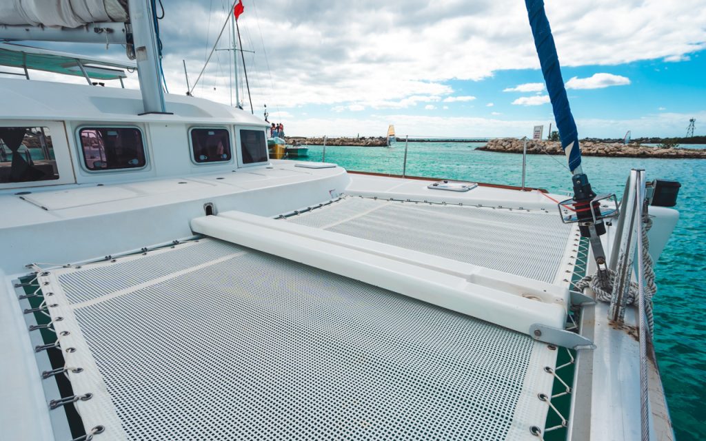 38 Lagoon catamaran 06