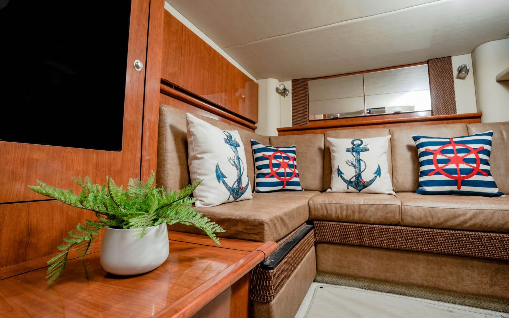 40 Sea Ray Sundancer 14
