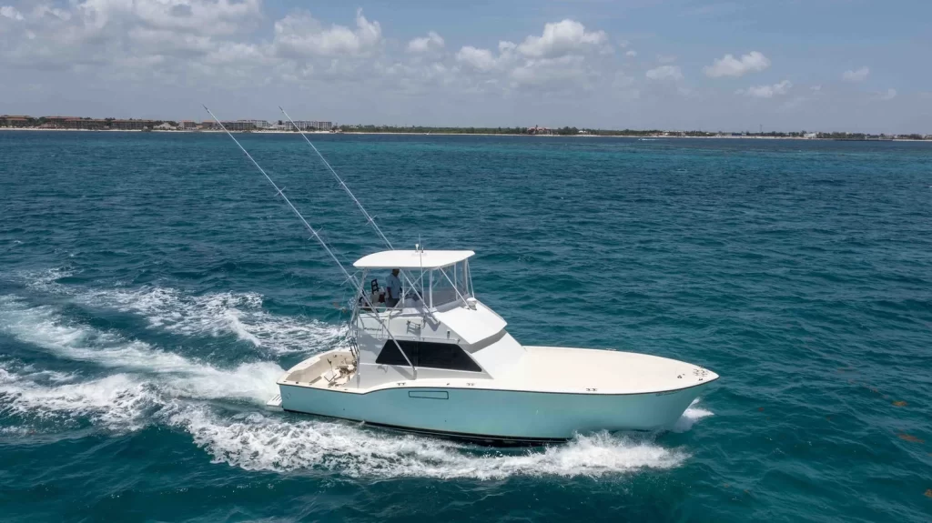 44 feet hatteras cancun yacht for rent (4)