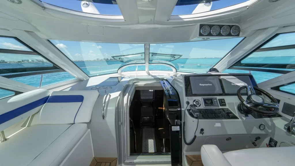 47 feet sea ray II cancun tours for rent (9)