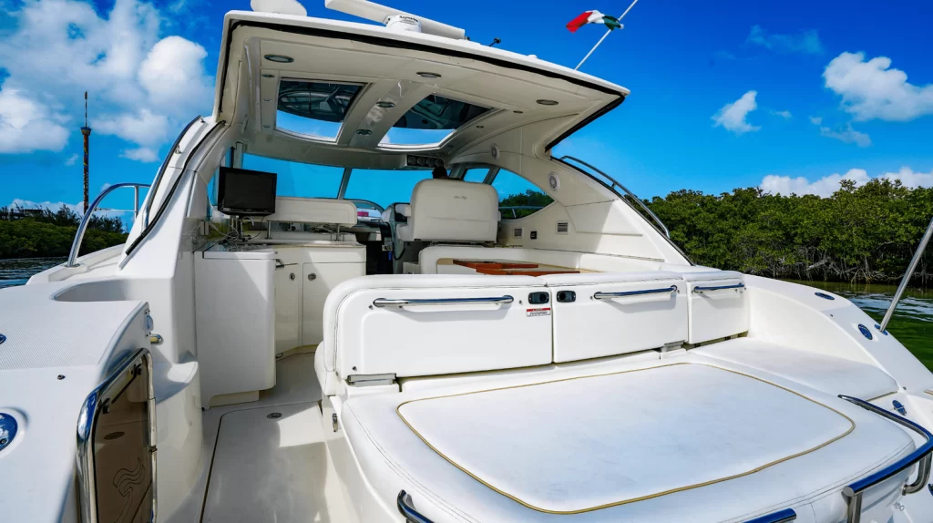 47 feet sea ray yacht for rent cancun (2)