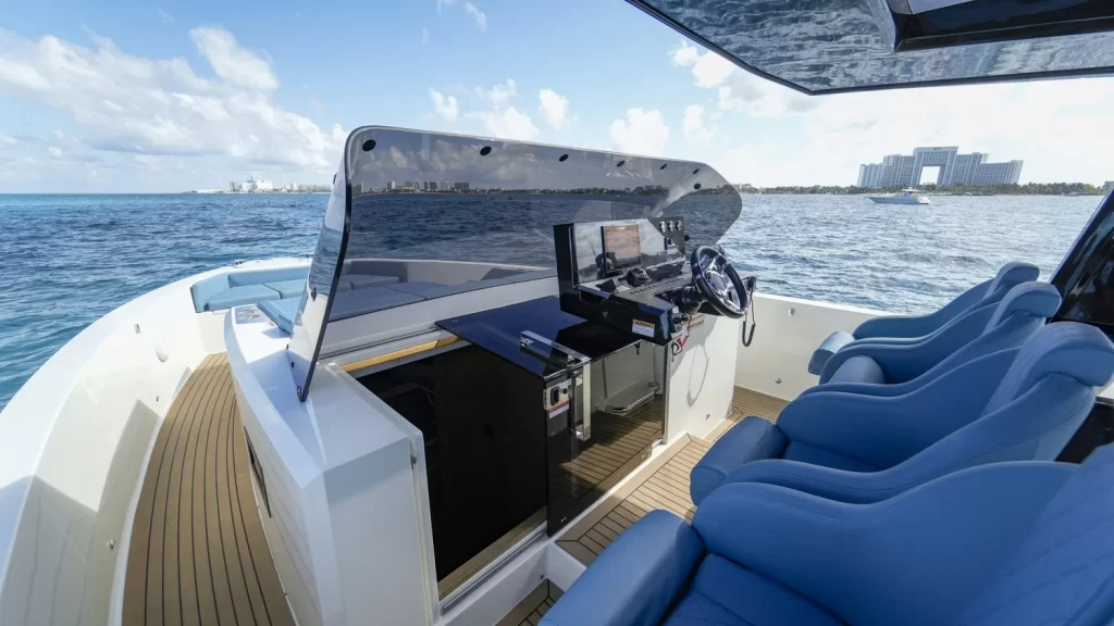 cancun yacht for rent 42 feet antonio (6)
