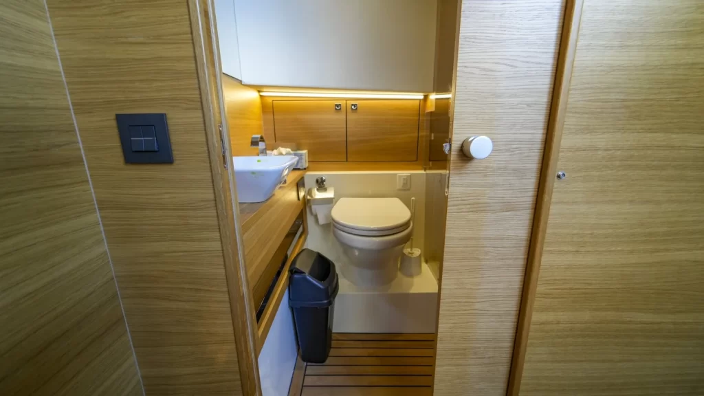 cancun yacht for rent 42 feet antonio (9)